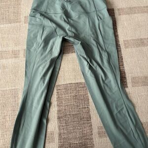 SALE - Athleta light greenish blue stash tight 7/8 Leggings